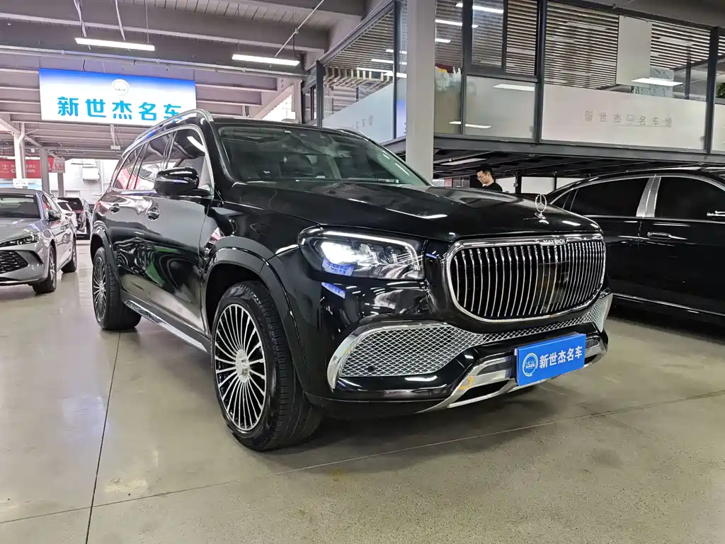 Mercedes-Benz GLS 2021