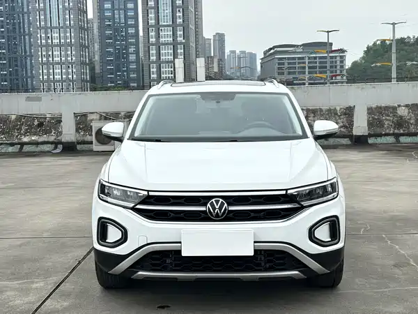 Volkswagen T-Roc 2024
