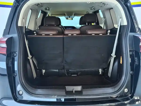 GAC Trumpchi M6 2020
