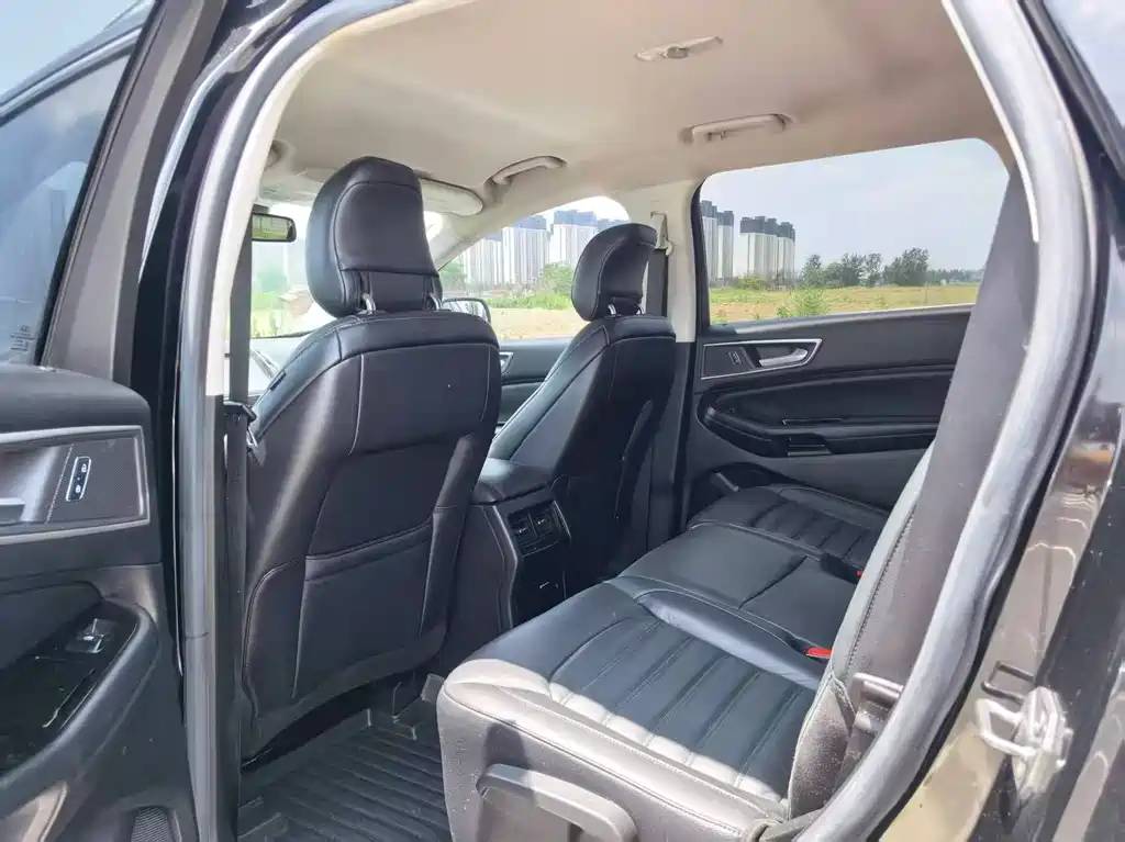 Ford Edge 2017
