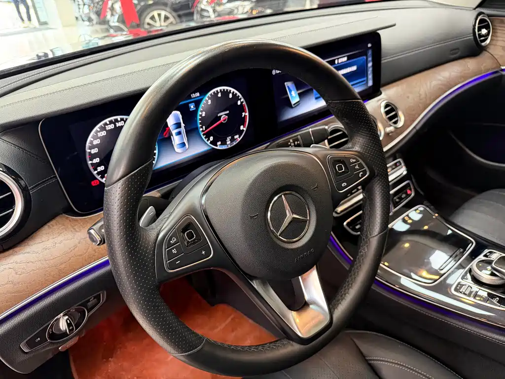 Mercedes-Benz E-Class 2017 — фото 5