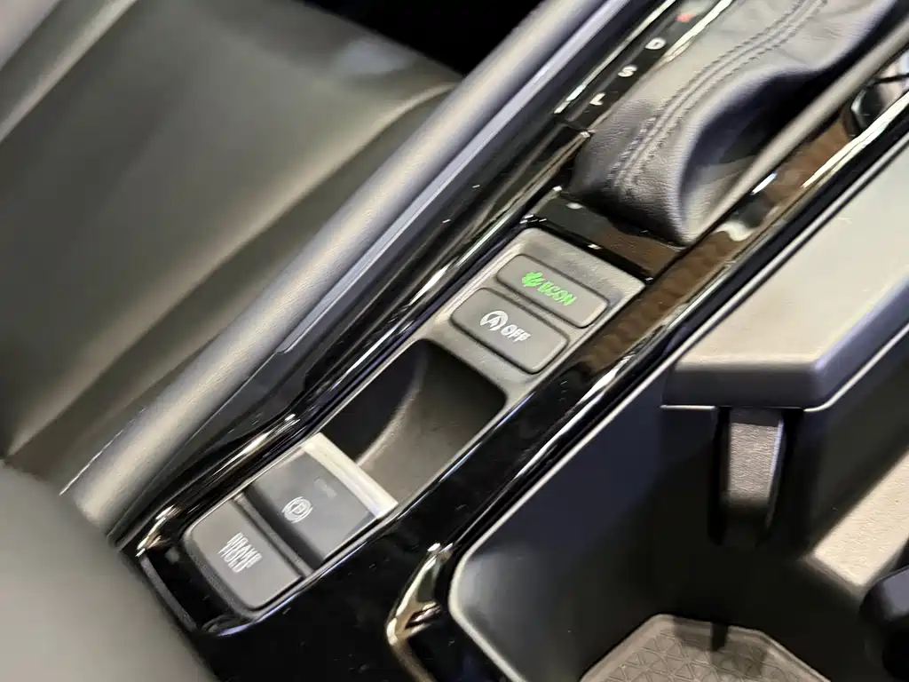 Honda Inspire 2025 — фото 13