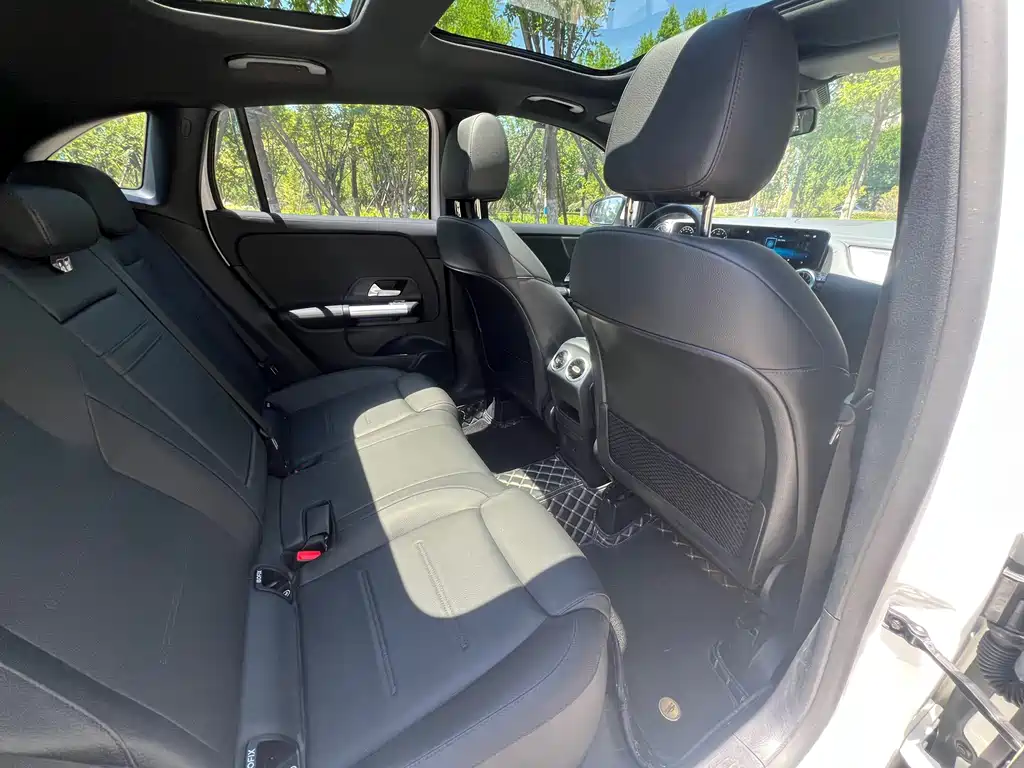 Mercedes-Benz GLA 2021 — фото 10