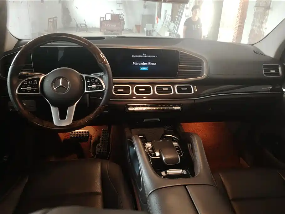 Mercedes-Benz GLS 2020 — фото 13