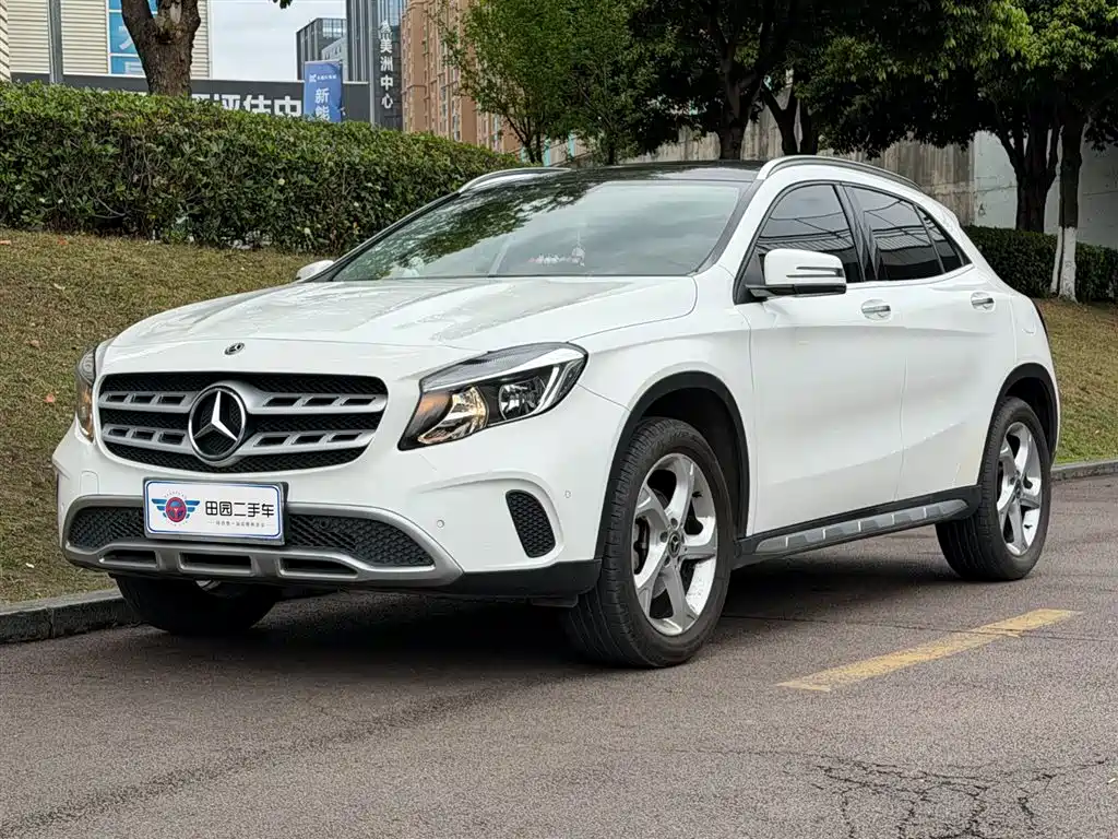 Mercedes-Benz GLA 2018 — фото 1