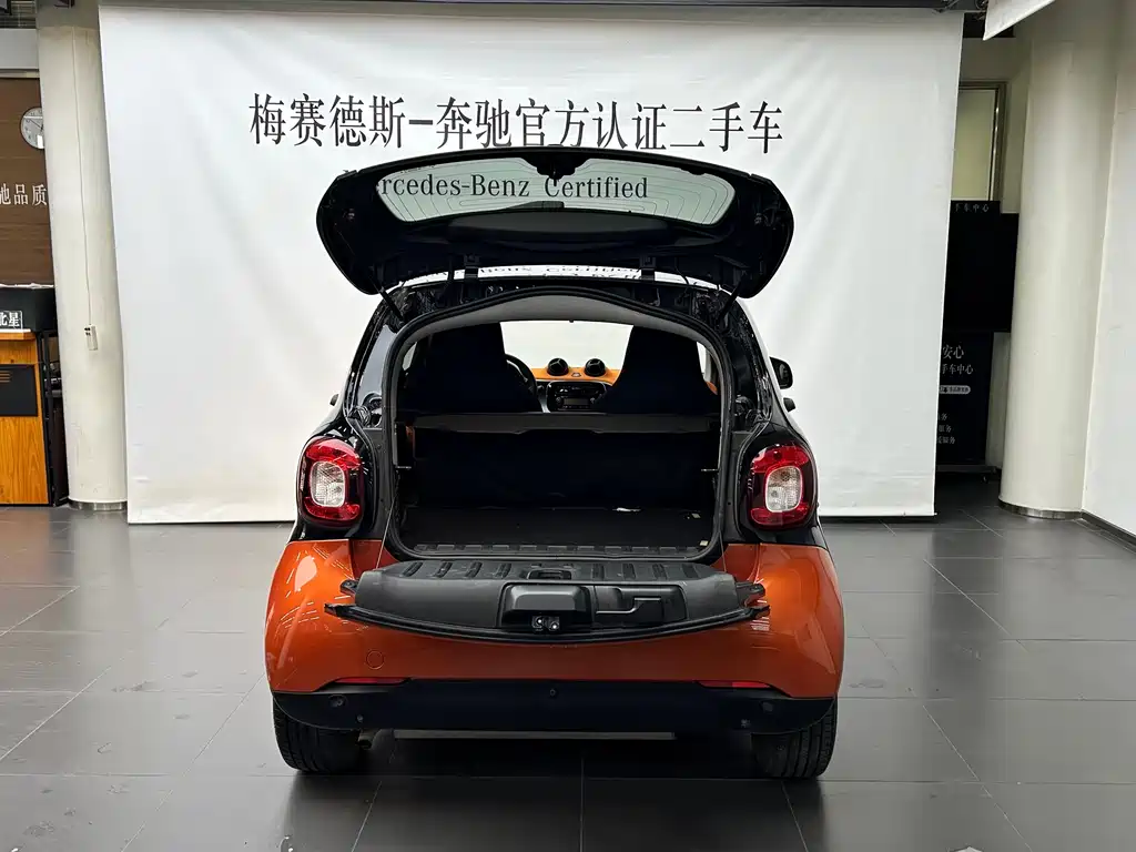 smart Fortwo 2016 — фото 6