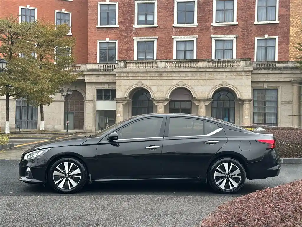 Nissan Teana 2020 — фото 13