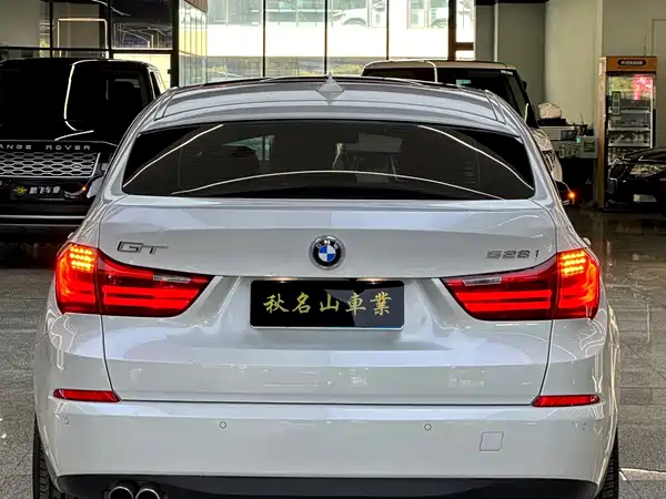 BMW 5 Series GT 2014