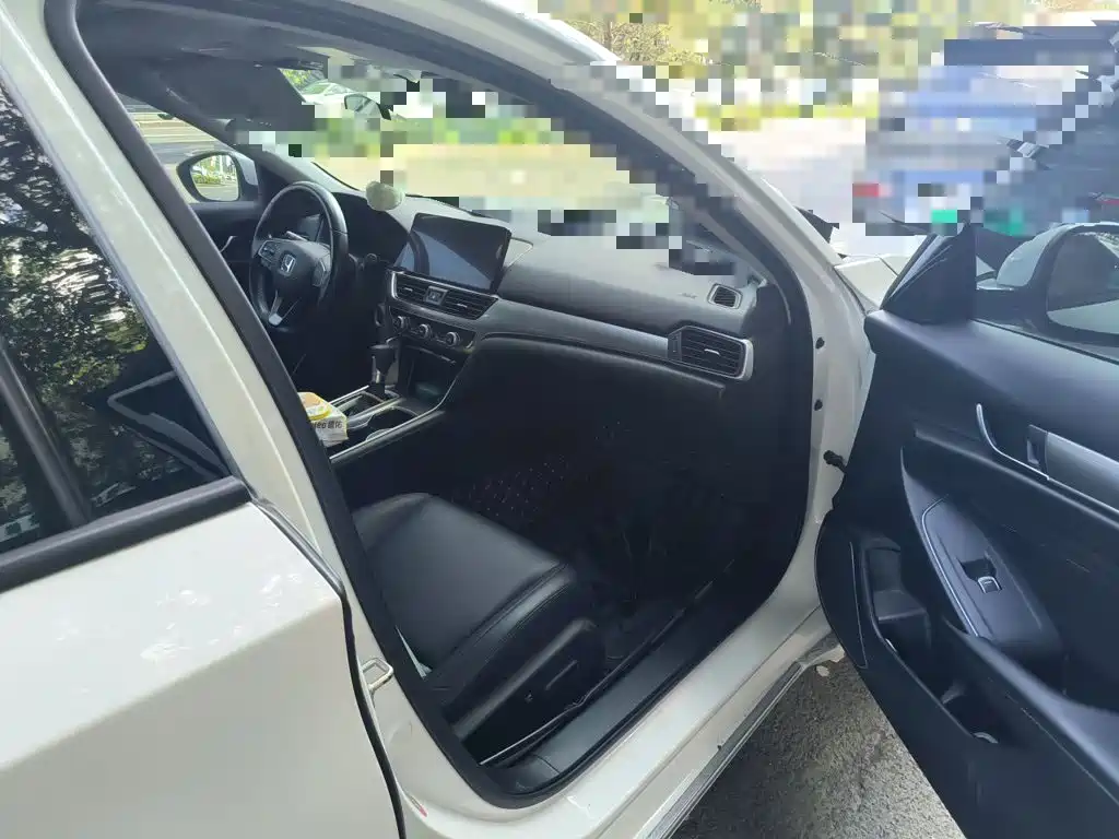 Honda Accord 2021 — фото 19