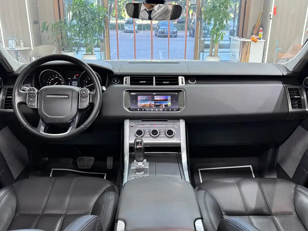 Land Rover Sport 2022 — фото 15