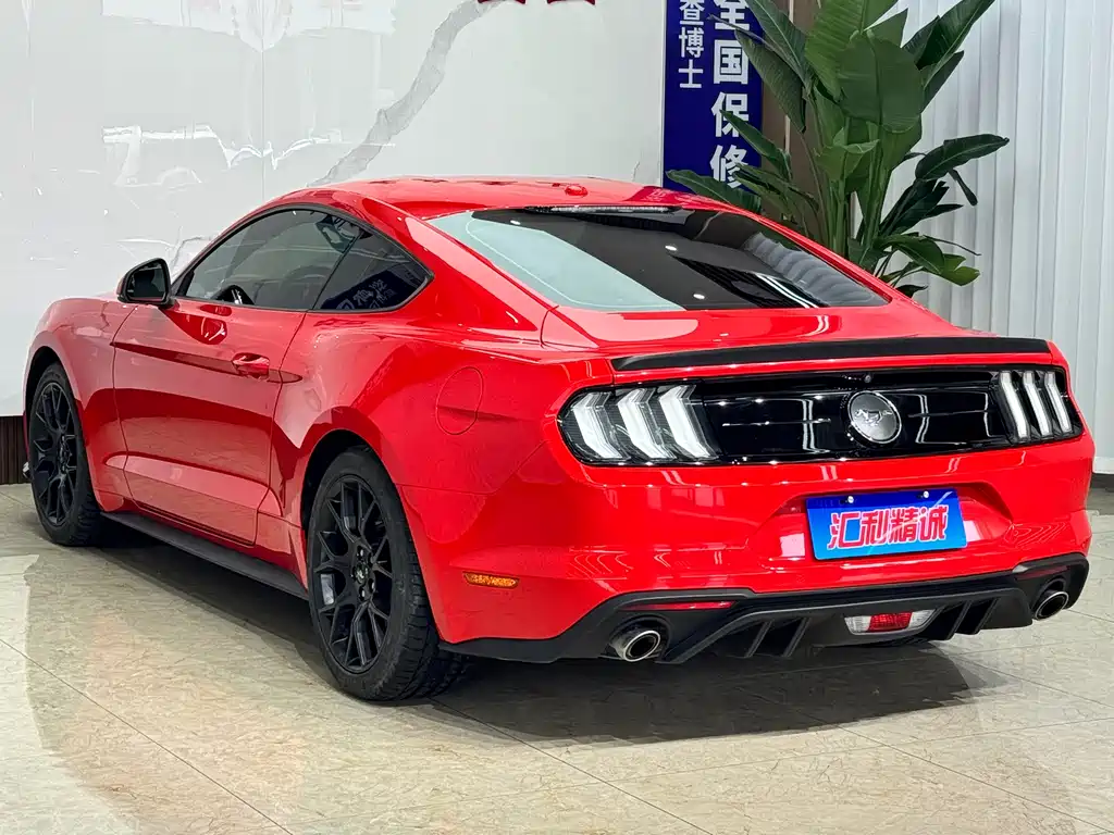 Ford Mustang 2020 — фото 4