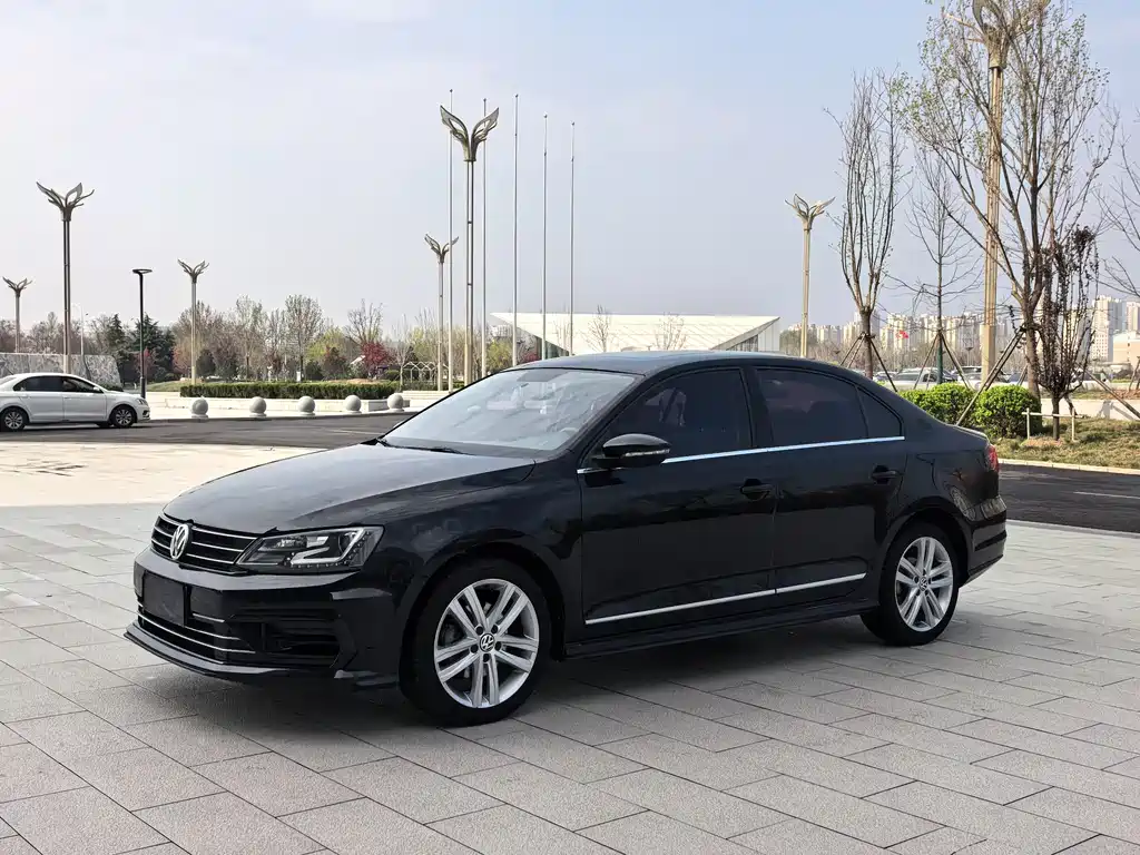 Volkswagen Sagitar 2018 — фото 1