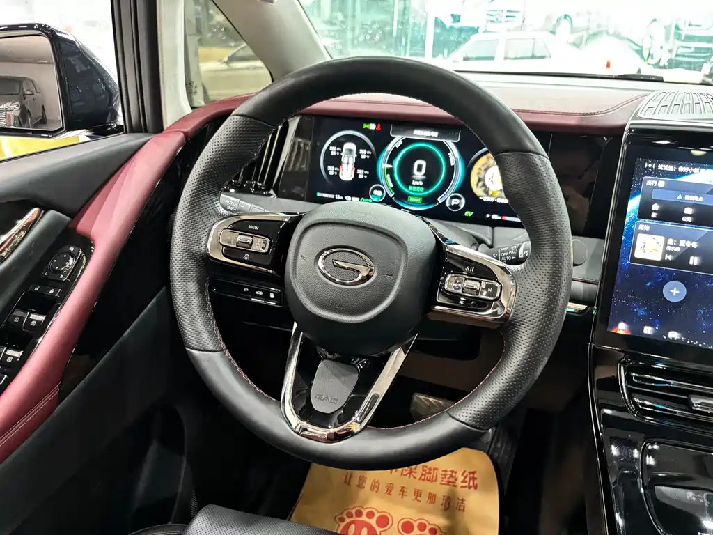 GAC Motor Trumpchi E9 2023 — фото 9
