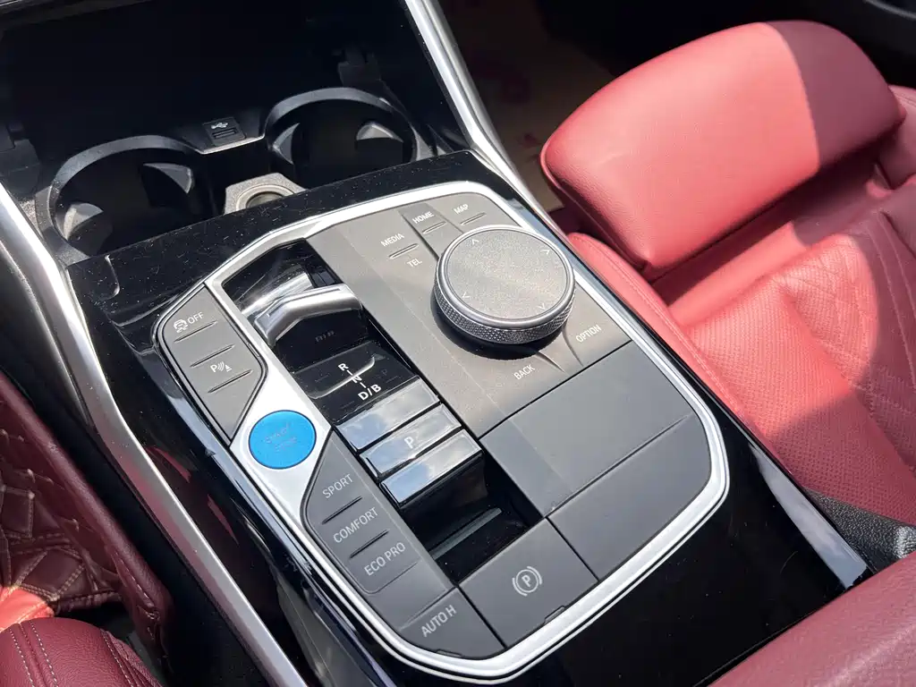 BMW i3 2023