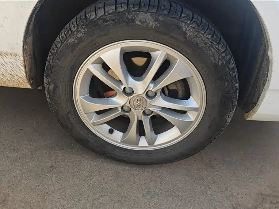 BYD F3 2015
