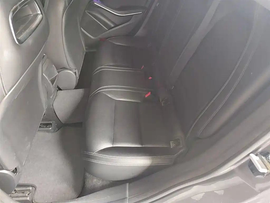 Mercedes-Benz CLA 2016 — фото 17