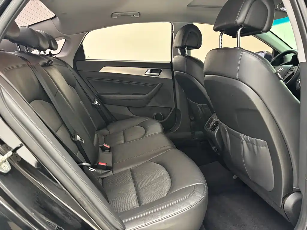 Hyundai Sonata 2017 — фото 14