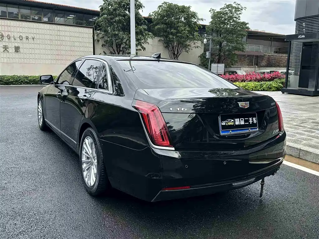 Cadillac CT6 2018 — фото 9