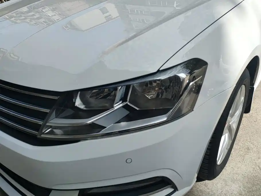 Volkswagen Gran Lavida 2017 — фото 5