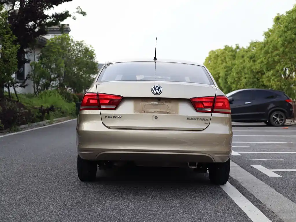 Volkswagen Santana 2014