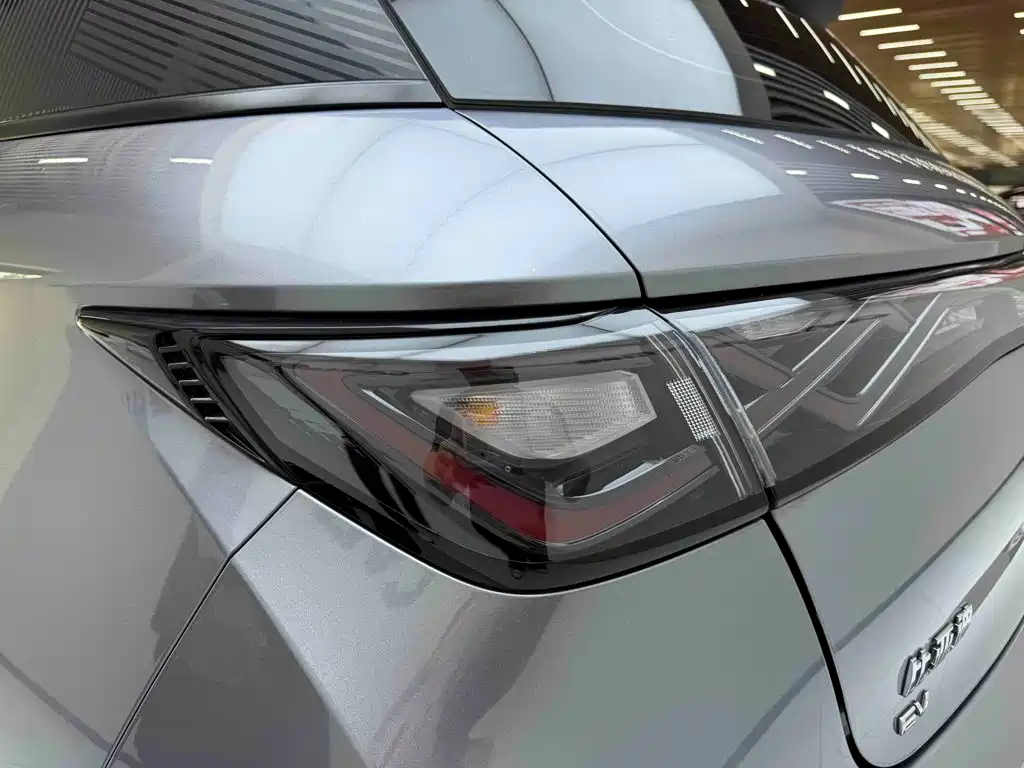 BYD Dolphin 2023 — фото 15