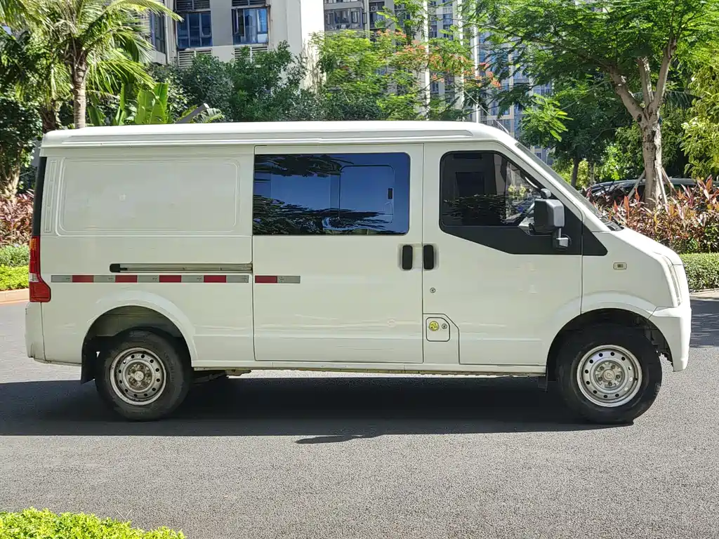Rich Auto EC35 2021