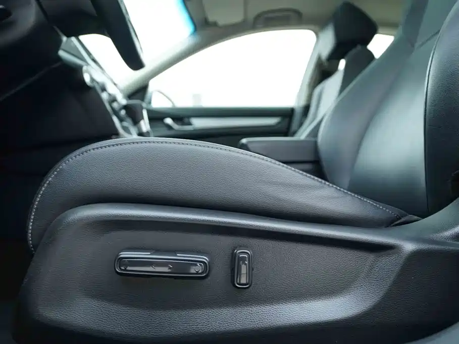 Honda Accord 2022 — фото 13