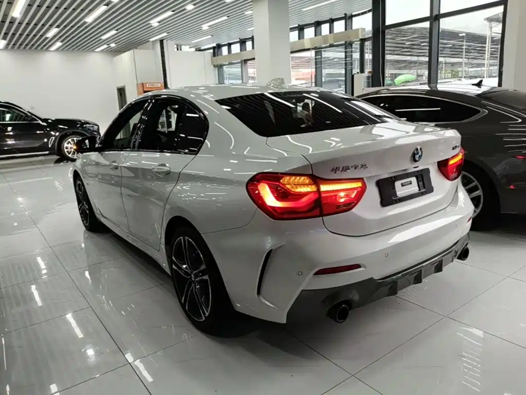 BMW 1 Series 2023