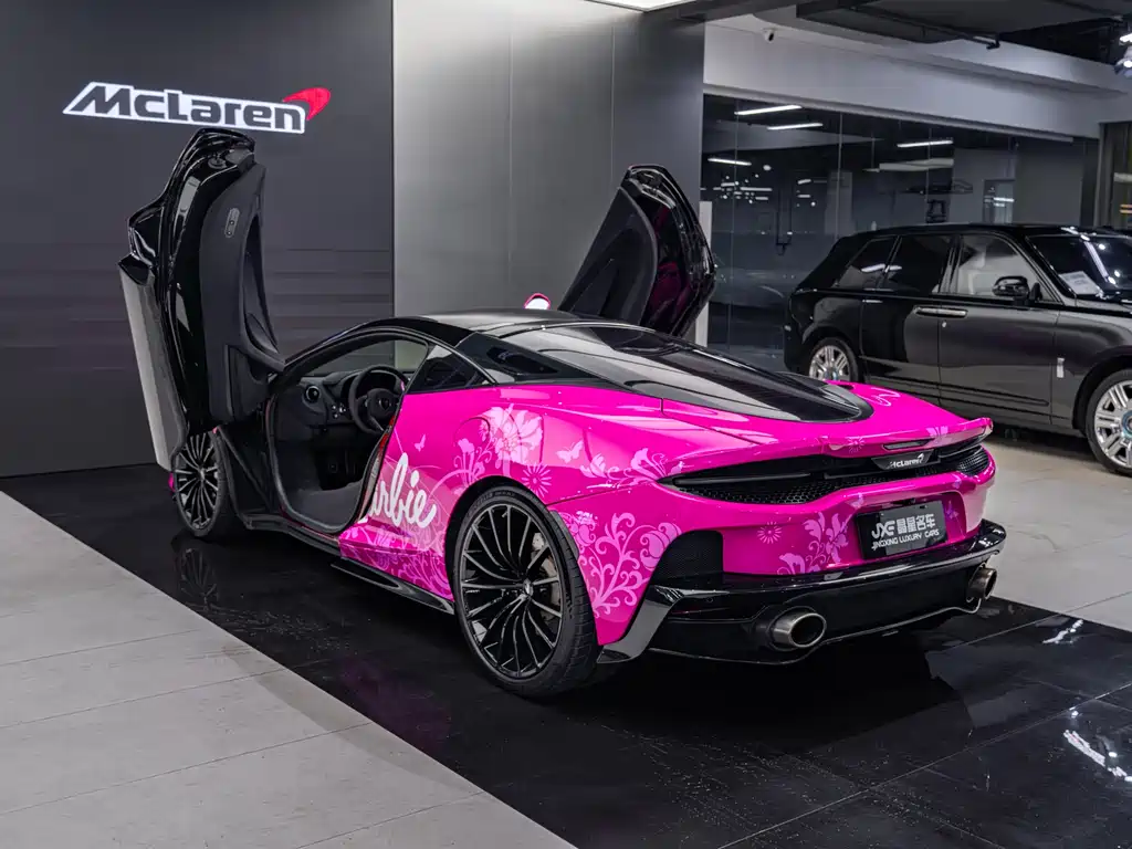 McLaren GT 2020 — фото 16
