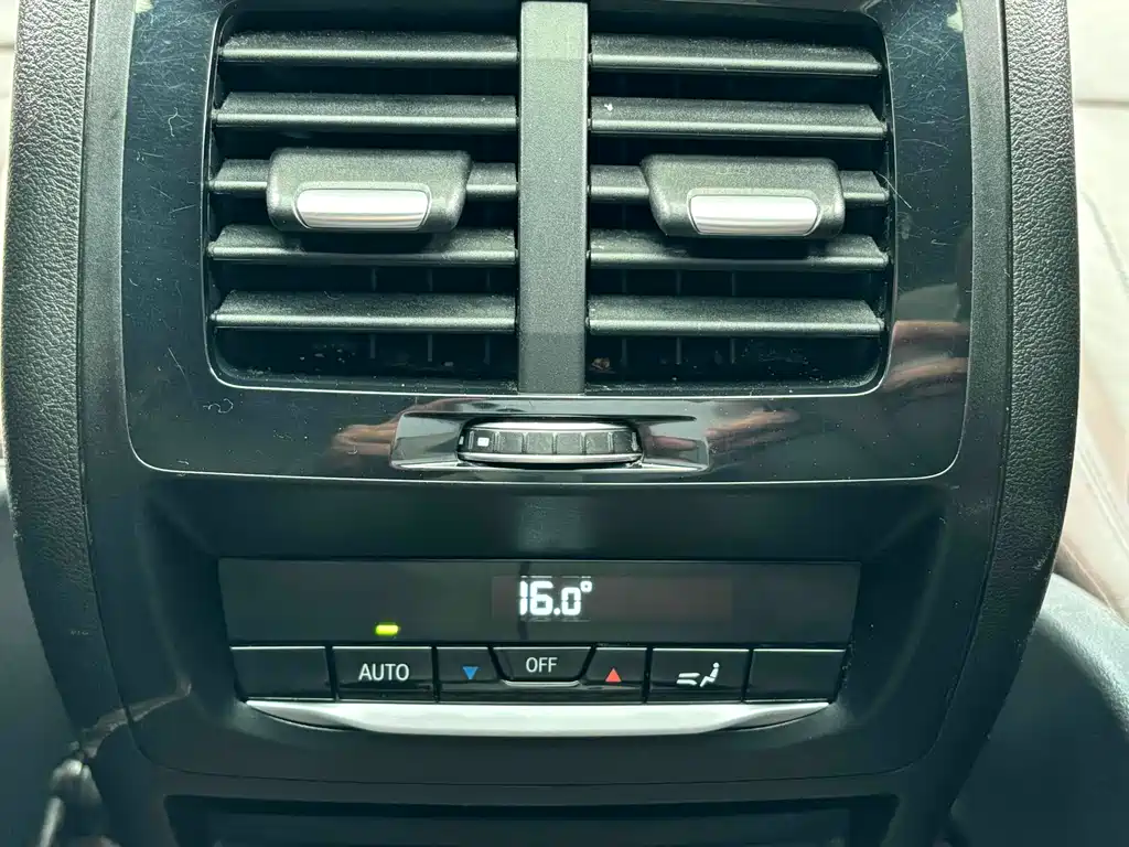 BMW X4 2021 — фото 19
