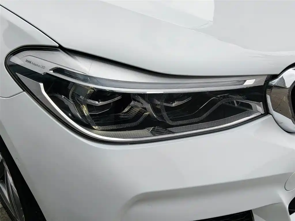 BMW 6 Series GT 2020 — фото 20