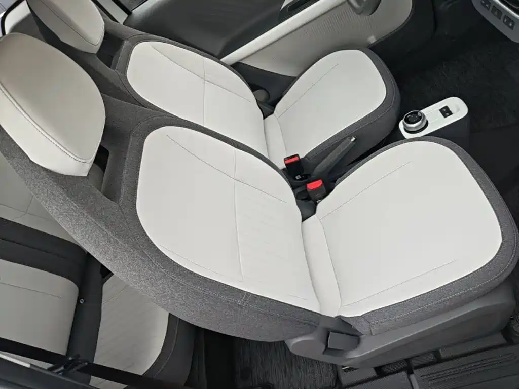 Geely Galaxy Panda 2025 — фото 25