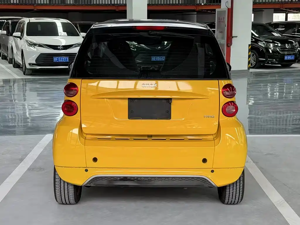 smart Fortwo 2015 — фото 8