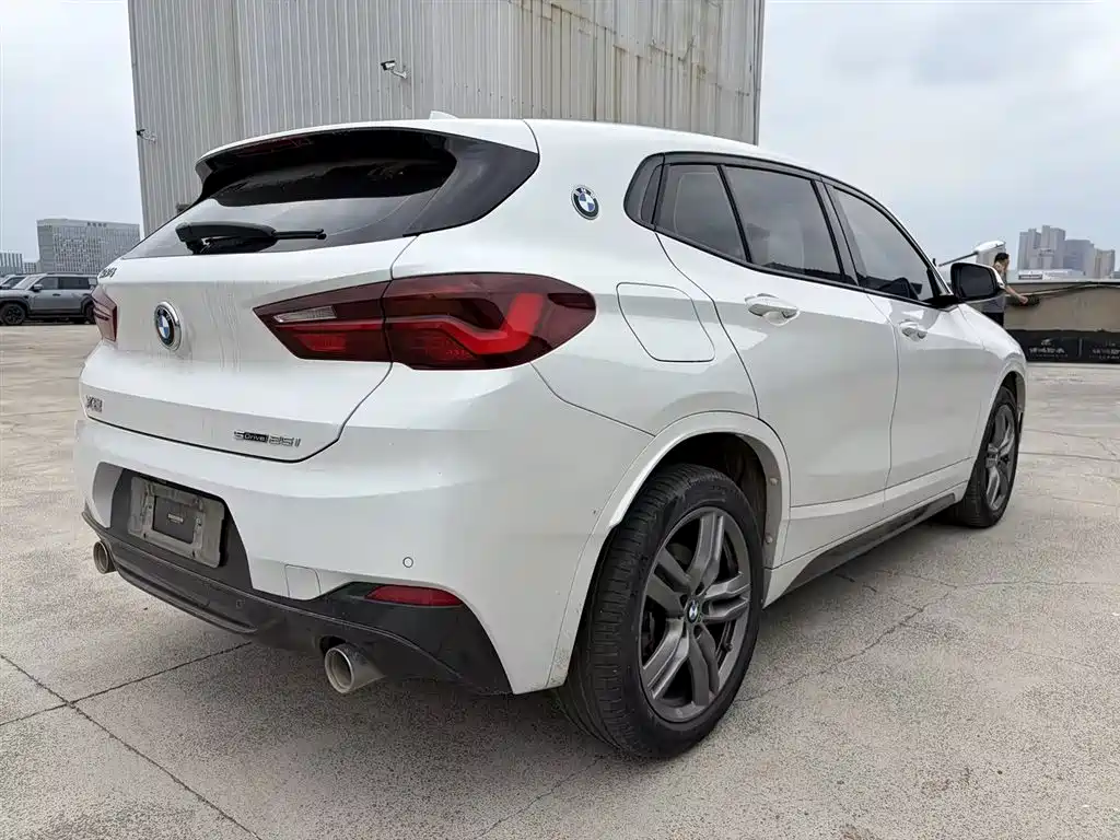 BMW X2 2021 — фото 5
