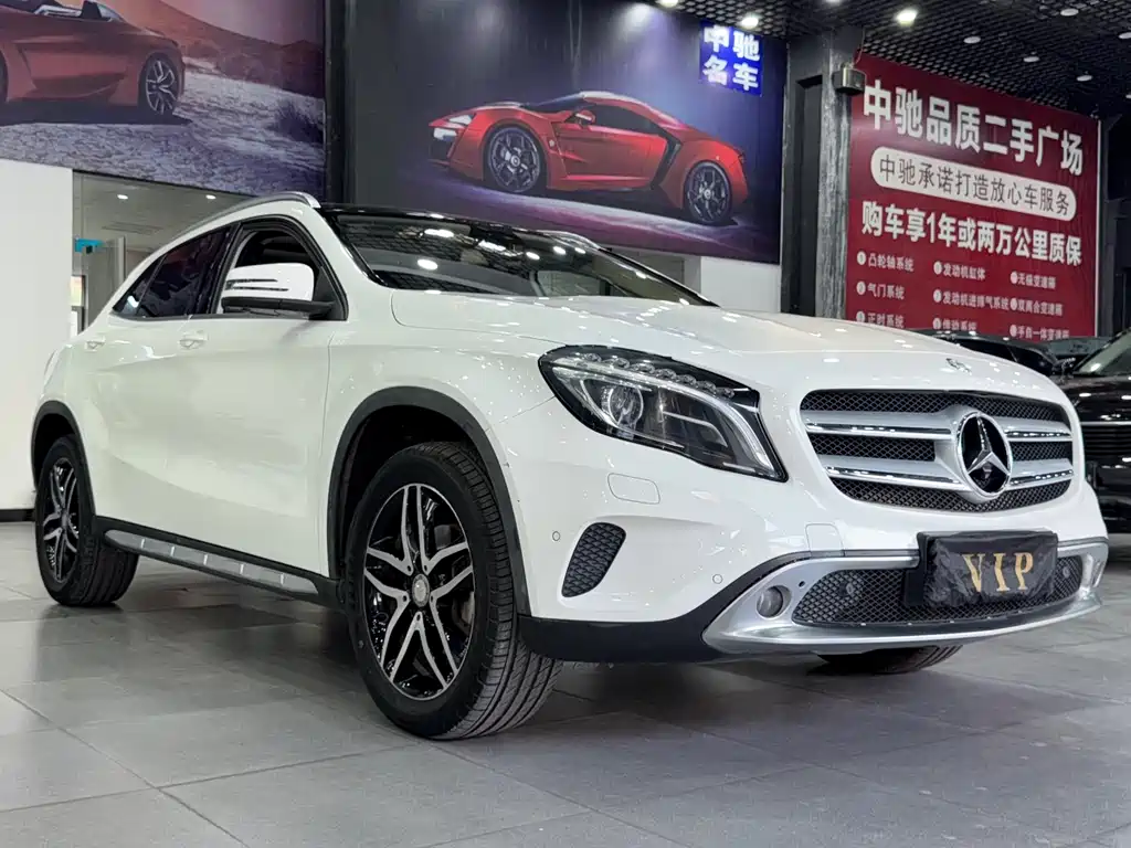 Mercedes-Benz GLA 2017 — фото 24