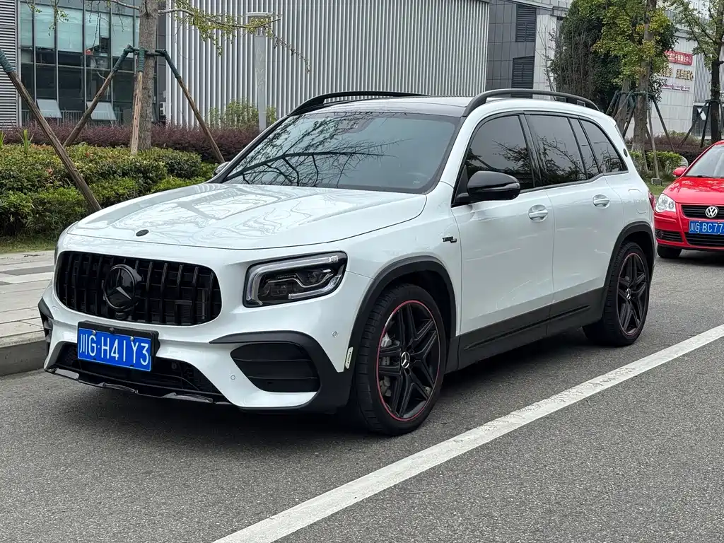 Mercedes-Benz GLB AMG 2023