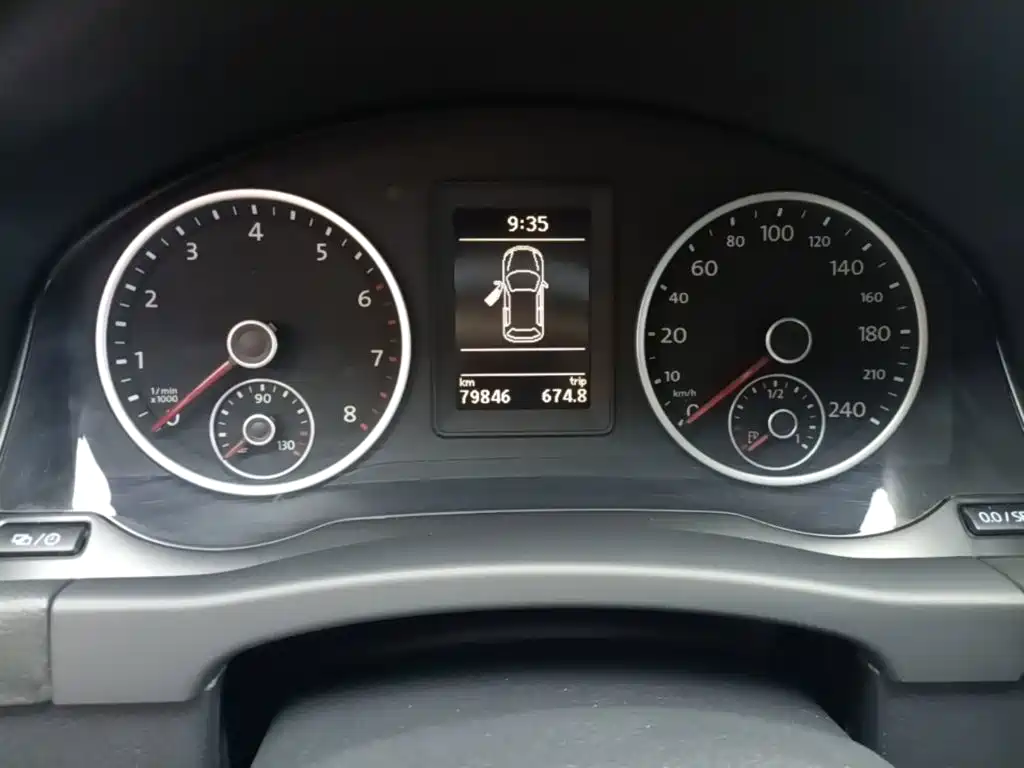 Volkswagen Tiguan 2016 — фото 12