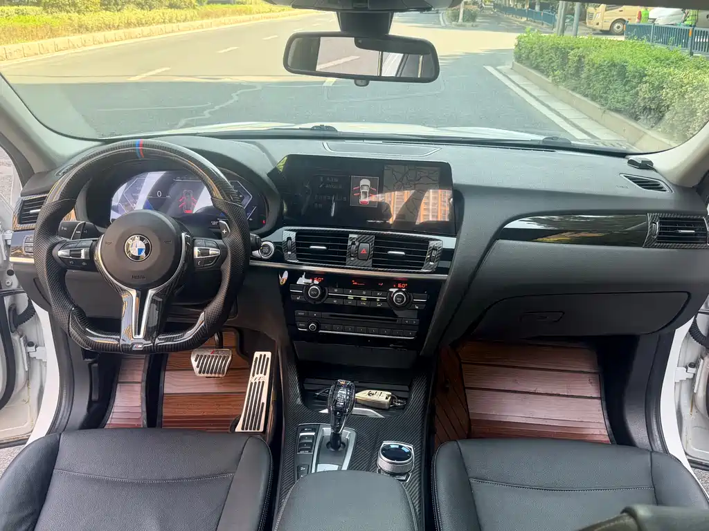 BMW X4 2015 — фото 13