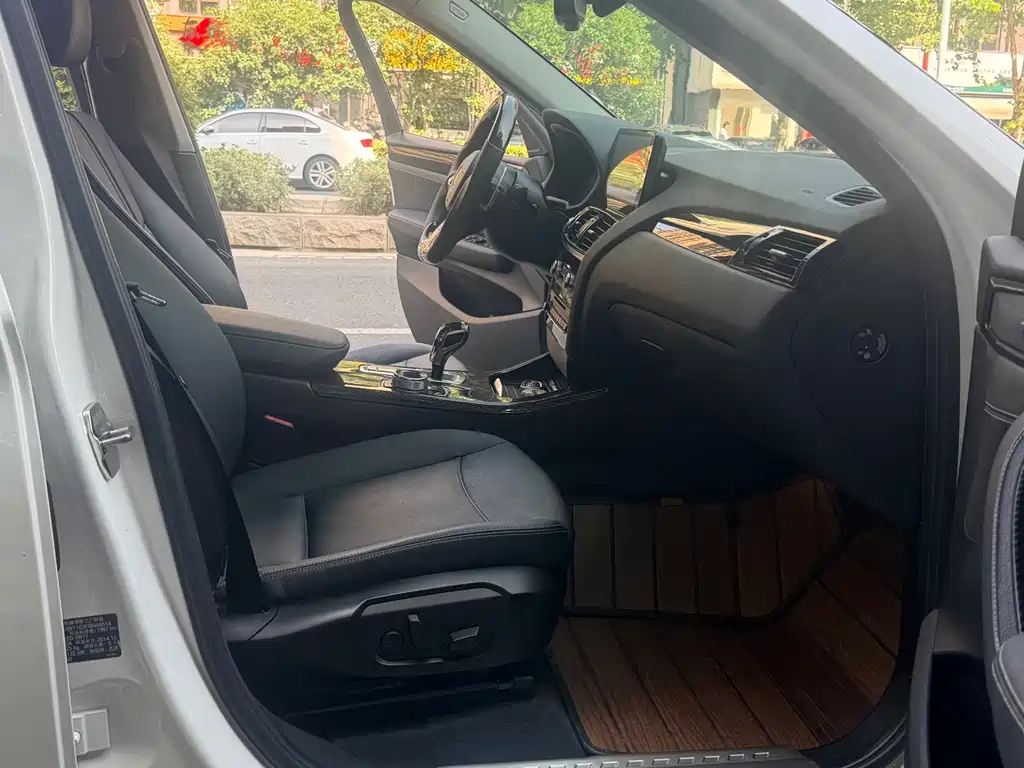 BMW X4 2015 — фото 11