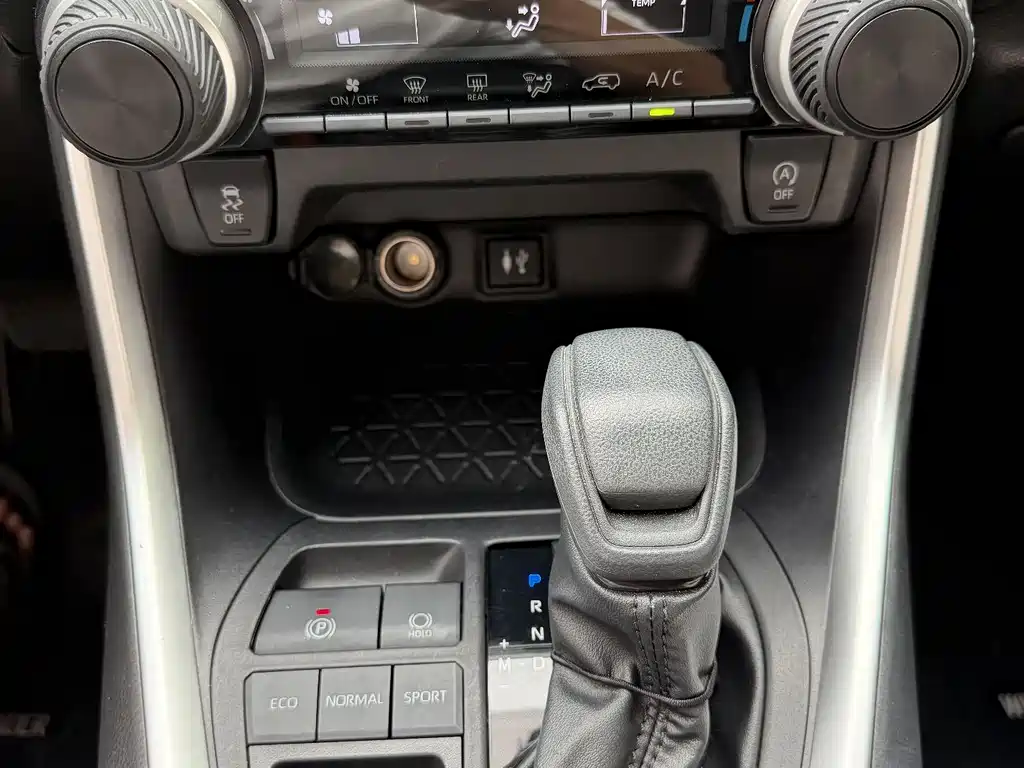Toyota Wildlander 2022 — фото 18
