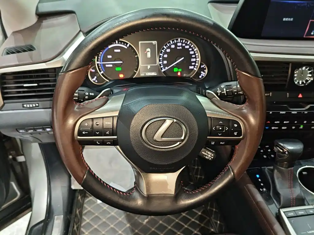 Lexus RX 2021 — фото 11