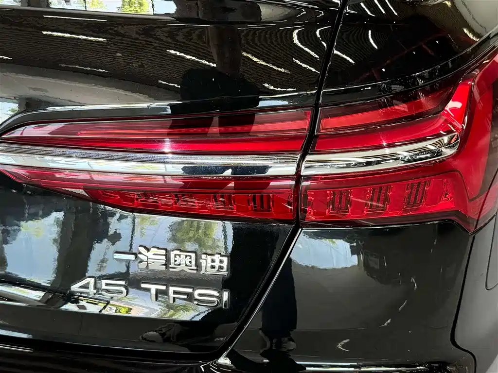 Audi A6L 2020 — фото 10