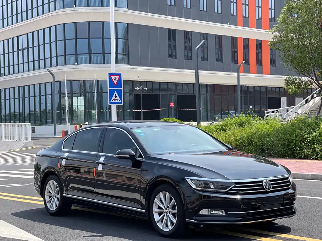 Volkswagen Magotan 2019 — фото 3
