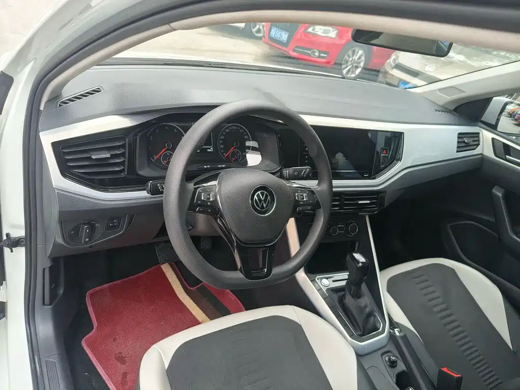 Volkswagen Polo 2021