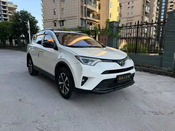Toyota RAV4 2018