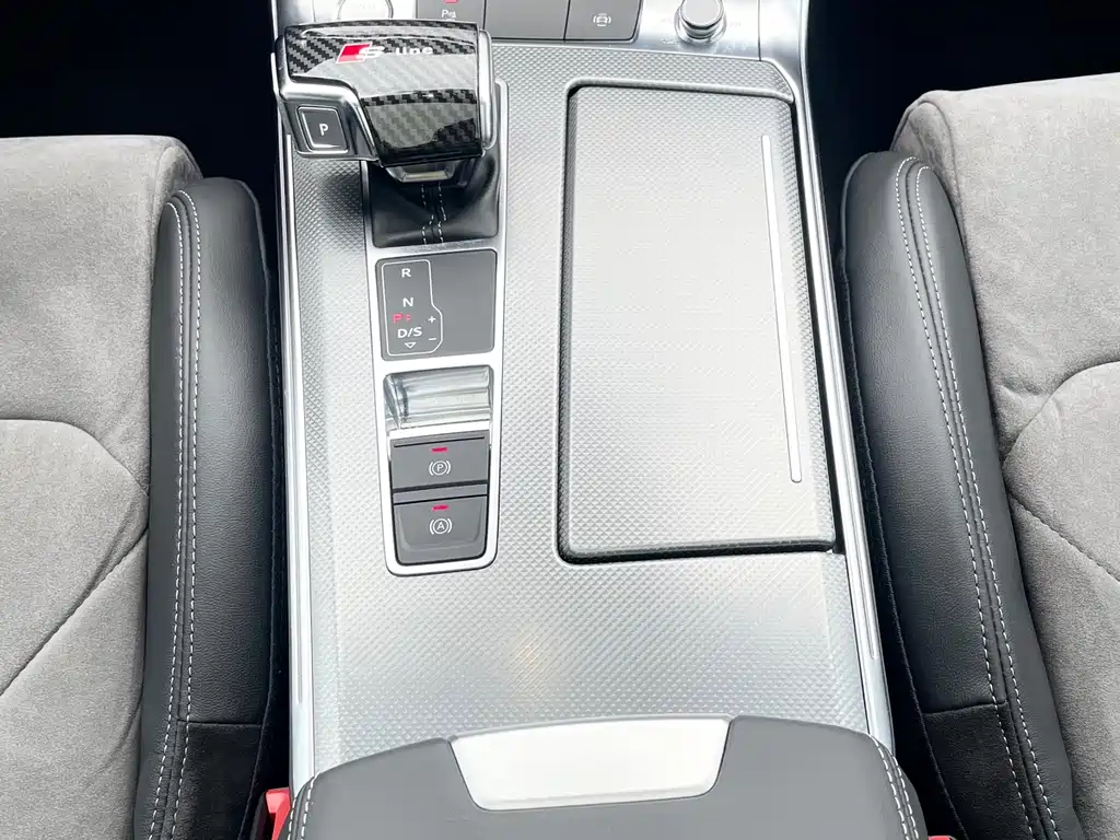 Audi A6L 2020 — фото 15