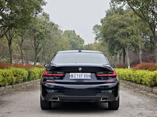 BMW 3 Series 2021