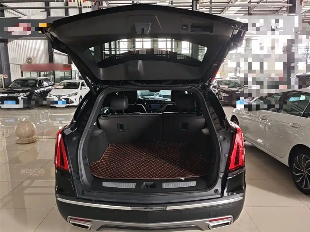 Cadillac XT5 2020 — фото 19