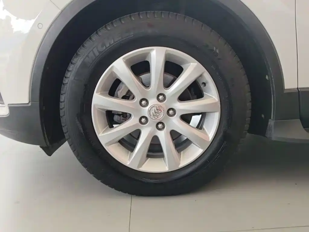 Buick Envision Plus 2018 — фото 23