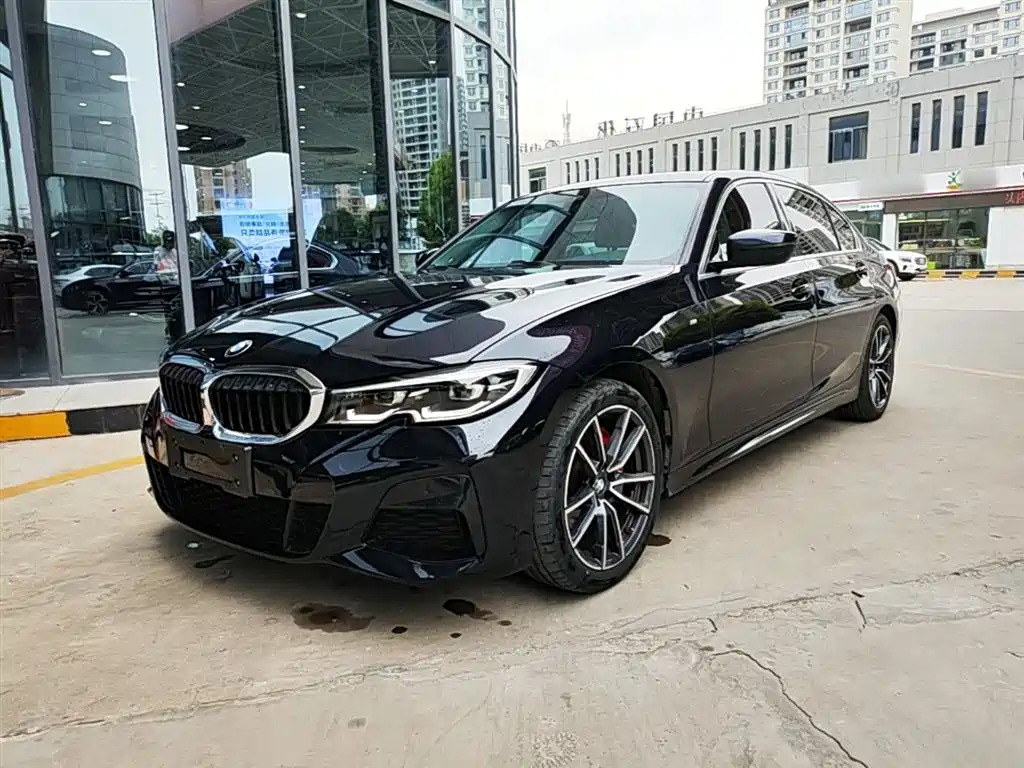 BMW 3 Series 2022 — фото 2